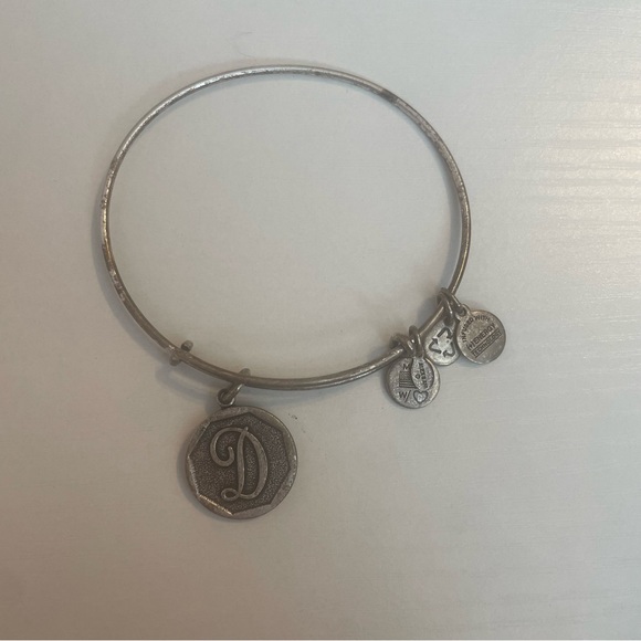 Lot of 2 Bracelets - Alex and Ani & Style - Picture 3 of 5